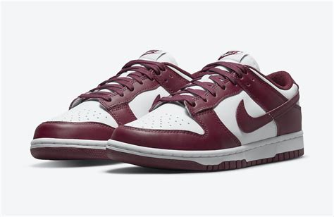 dunk low Bordeaux release date